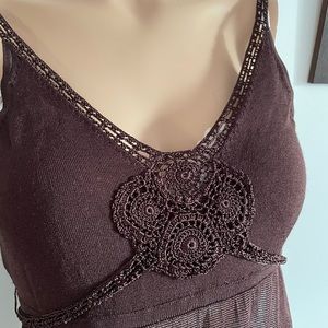 S M 🌸 strappy embroidered boho top chocolate brown lace knit crochet